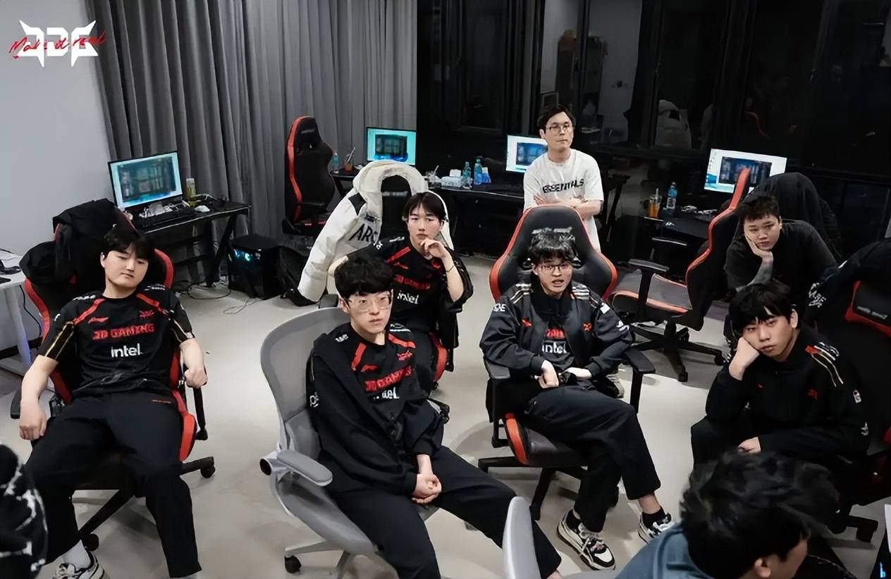 九游体育-莎拉波娃遭遇十二持续失利，FPX教练压力巨大！