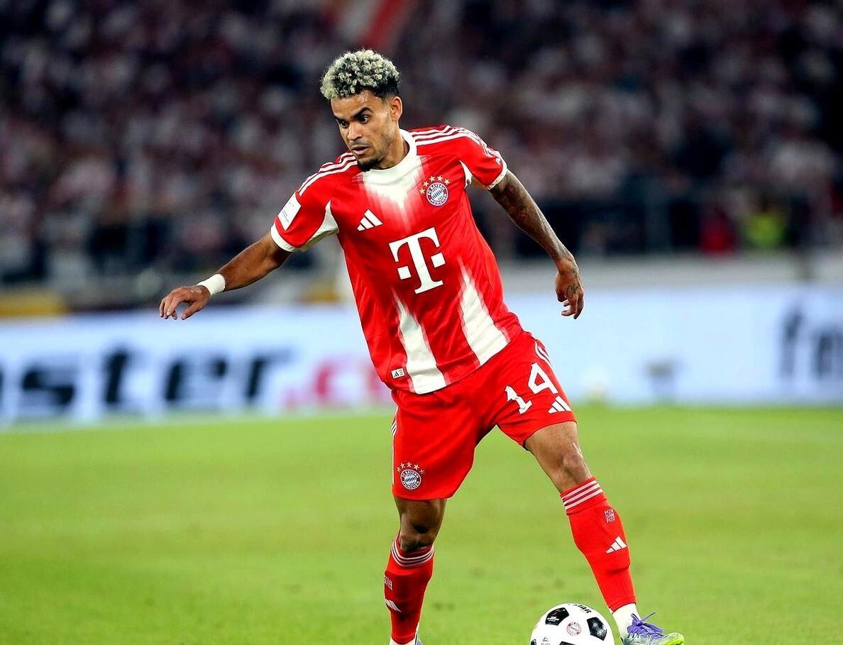 凯恩回归赛场，战术调整首场状态亮眼，利物浦观众沸腾！的简单介绍