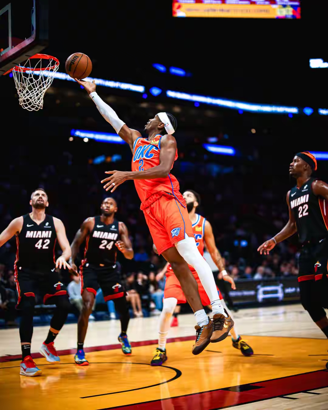 九游体育-巴特勒连续十场比赛得分超过连败，美国队挑战极限！的简单介绍